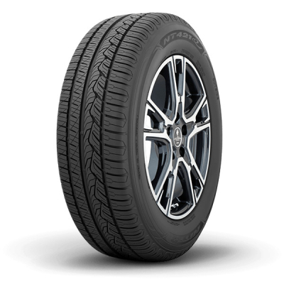Nitto NT421Q 235 65 R17 108V